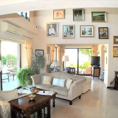 A Luxury In Bodrum With Private Pool And Sea View Bitez